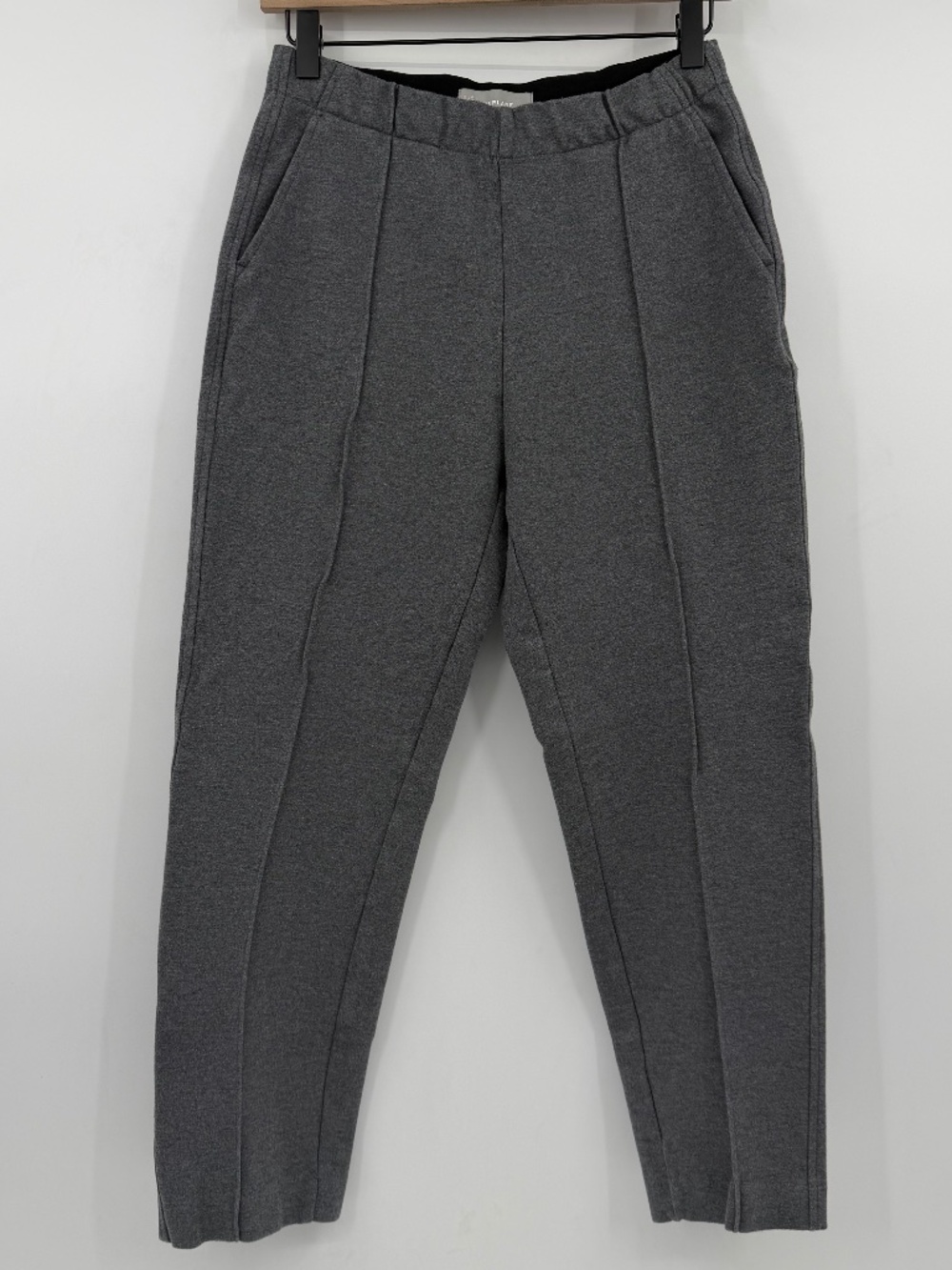 Everlane Pants Women Small Gray Mid Rise Tapered Minimalist Elastic Waist PullOn